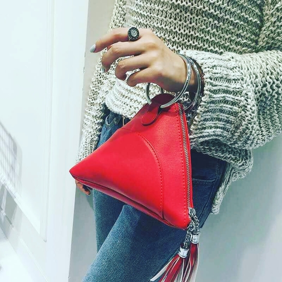 Cute Triangle Wristlets Bags for Women - Red - Picture 7 of 7